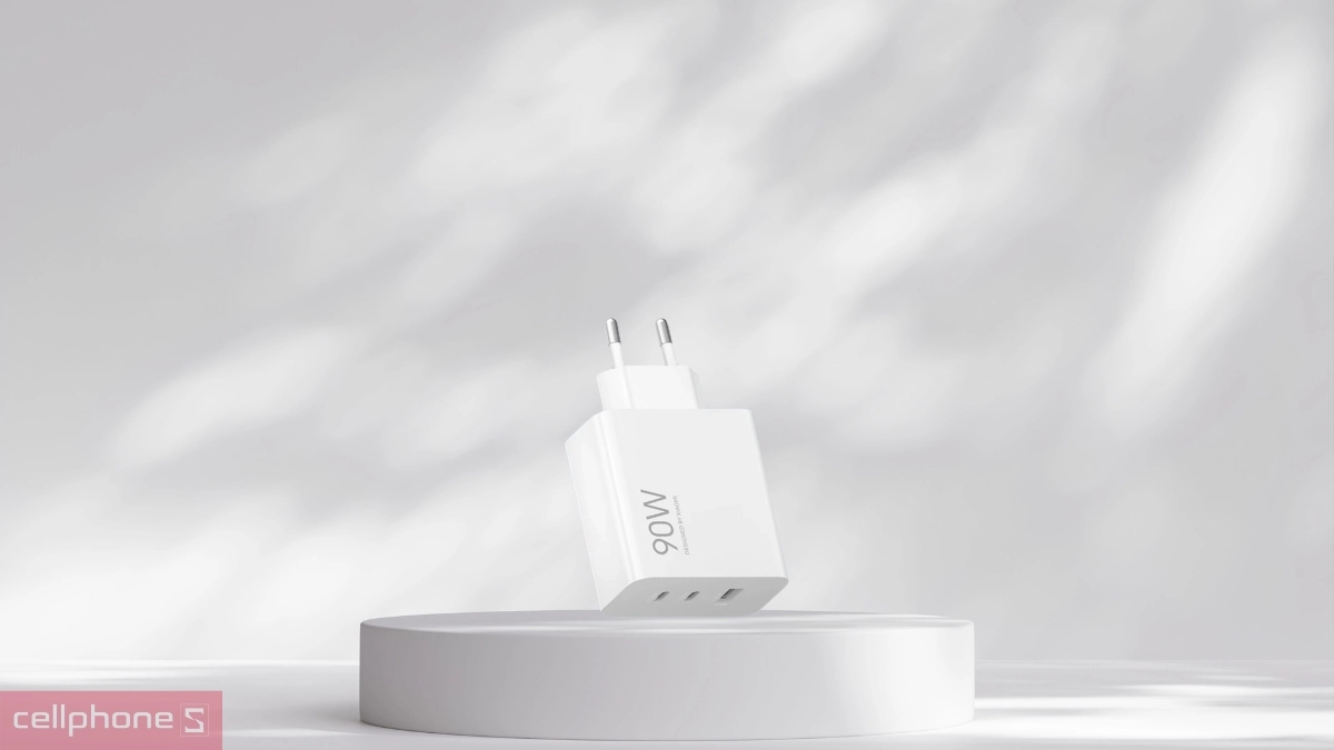Củ sạc Xiaomi HyperCharge 3 cổng 2C1A 90W BHR087MEU an toàn sử dụng