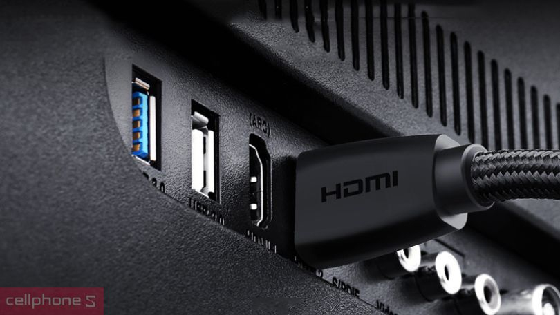 Cáp HDMI 2.0 Ugreen HD118 40410 2M - Chất liệu cao cấp, truyền tải chất lượng cao