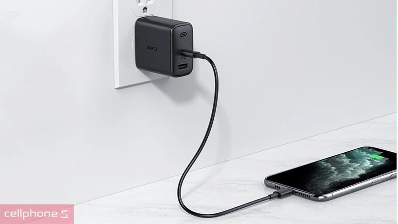 Giới thiệu về cáp - sạc iPhone 12