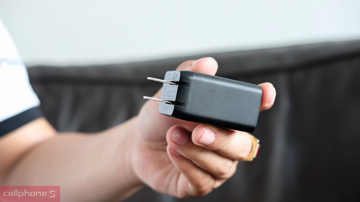 Nên mua sạc iPhone 13 bao nhiêu W