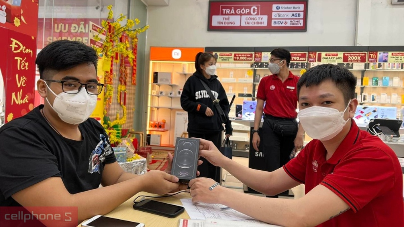Các hình thức mua iWalk tại CellphoneS