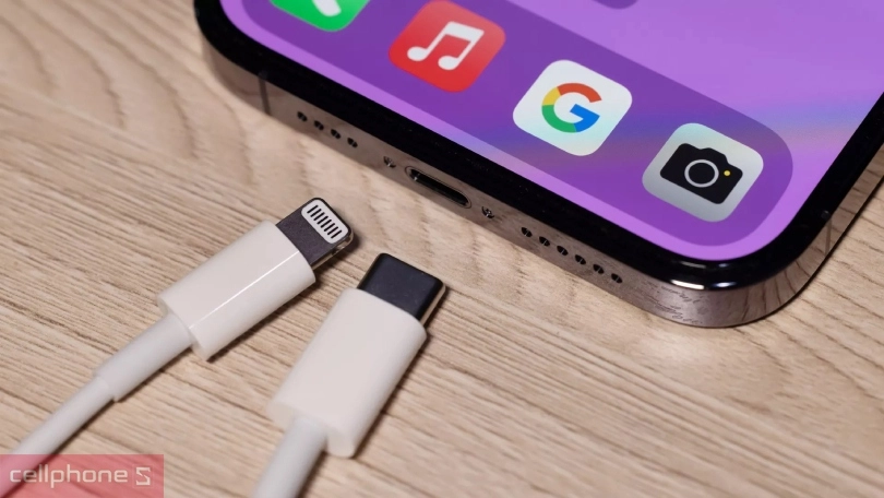 Tại sao nên mua dây sạc iPhone chính hãng