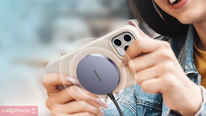 Đế sạc không dây Ugreen 15W CD245