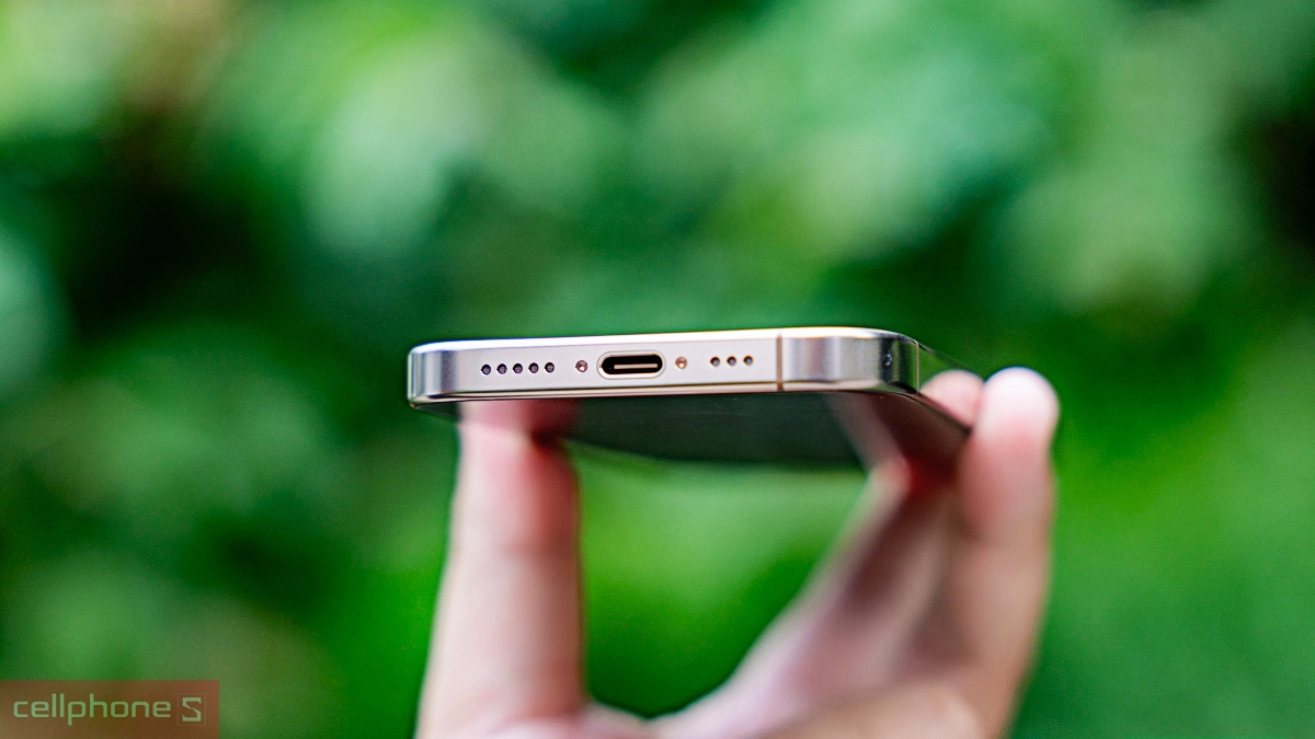 Sạc iPhone 17 (Pro Max, Pro) dùng cổng sạc gì