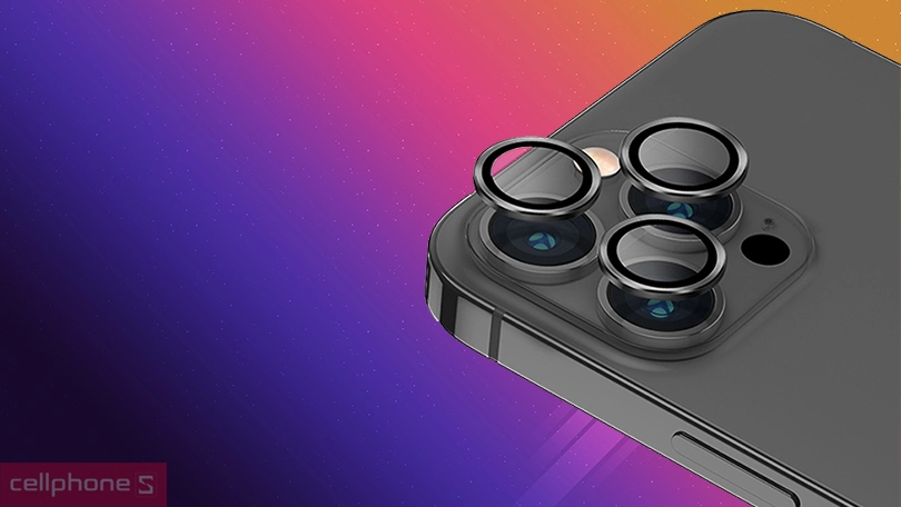 Miếng dán camera iPhone 15 Pro Max UNIQ