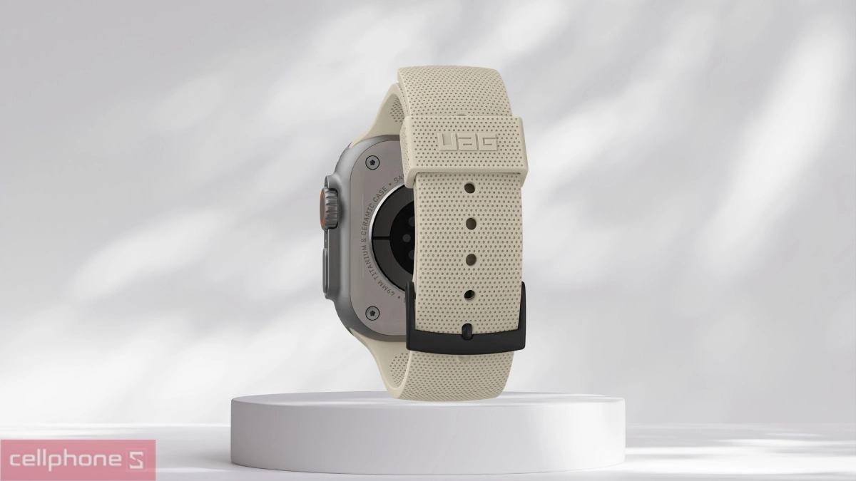Dây đeo Apple Watch UAG Dot V2 44/45/46/49mm - Thiết kế chấm bi, chất liệu êm ái