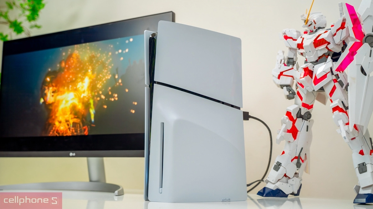 Tương thích ngược tốt với PS5 và PS4