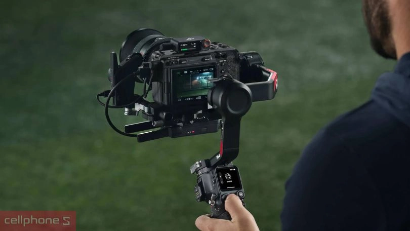 Tay cầm chống rung máy ảnh DJI Ronin-RS4 Combo - Chống rung tốt, lấy nét mượt