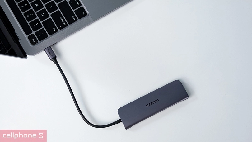 Hub Ugreen 6 in 1 CM195