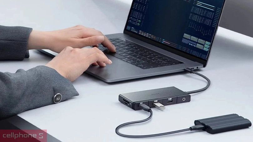 Thiết kế hub chuyển đổi Anker 552 A8373 9 in 1
