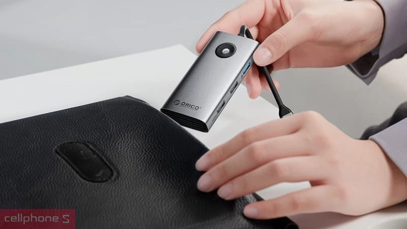 Thiết kế HUB chuyển đổi Type C Orico PW11-5P-GY 5 in 1 PD-60W