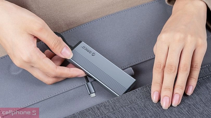 Thiết kế Hub chuyển đổi USB C Orico 5SXA-GY 5 in 1 PD-100W