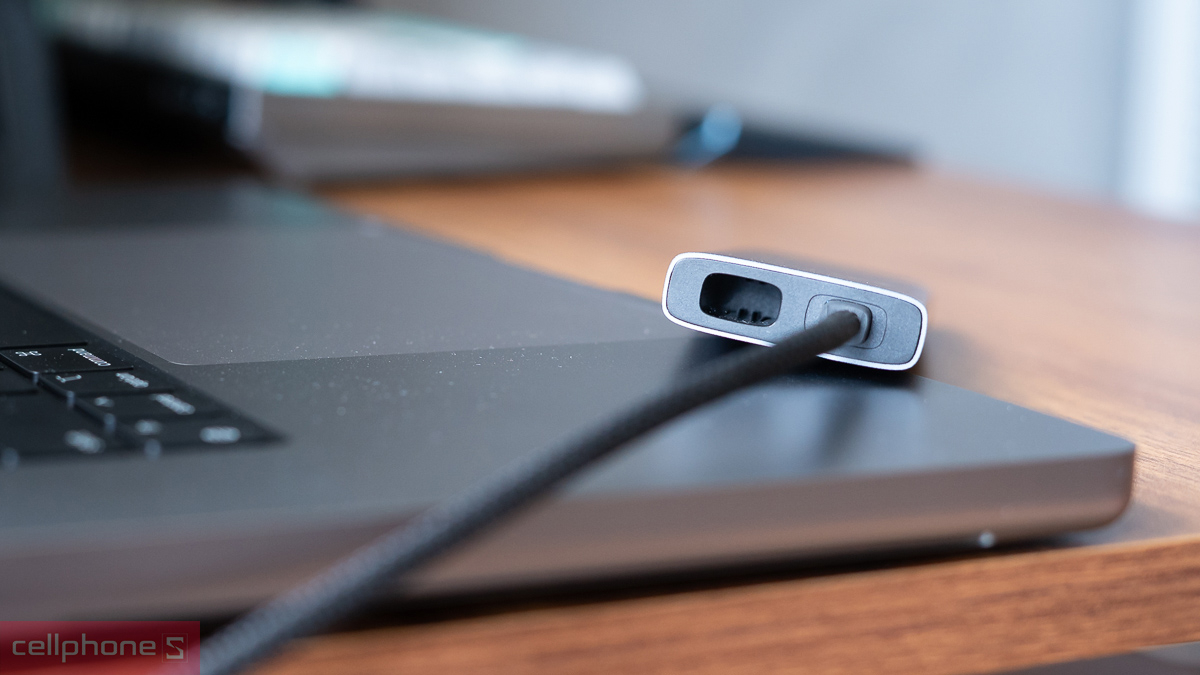 Hub TP-Link tích hợp đồng thời cổng USB-C và USB-A