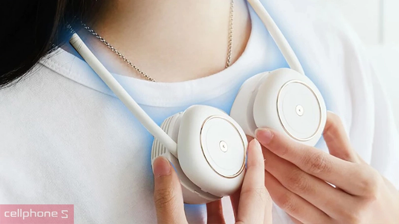 Công suất và pin của quạt đeo cổ Lumias FNK-2500W