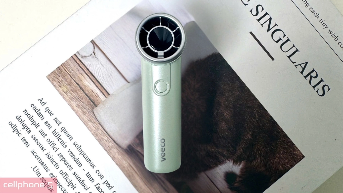 Công suất quạt cầm tay Mini Veeco VMF-06 2000mAh