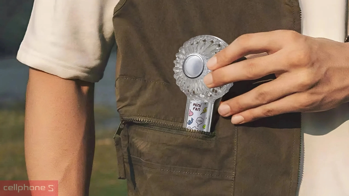 Quạt mini cầm tay Wiwu Mini Fan FS-012 – Gọn nhẹ, sạc nhanh, thoải mái giải nhiệt mọi lúc mọi nơi