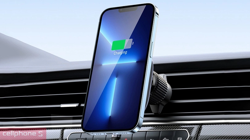 Thiết kế tẩu sạc ô tô không dây Ugreen CD345 15120 15W