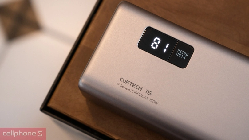 nên chọn sạc dự phòng có công suất sạc 65W trở lên