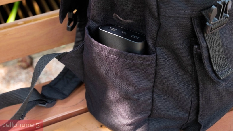 Kích thước và trọng lượng của cục sạc dự phòng laptop