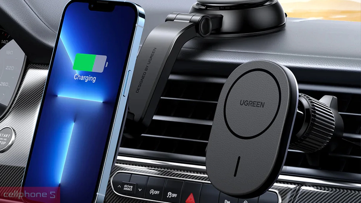 cục sạc trên xe ô tô không dây