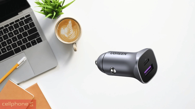 Sạc ô tô Ugreen 30W cổng USB-C + USB-A CD130 40858
