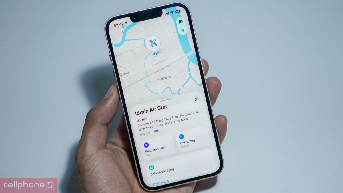 Thẻ định vị iPhone IDMIX kết nối với ứng dụng Apple Find My