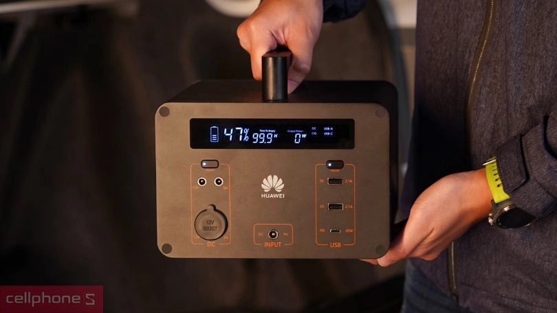 Trạm sạc dự phòng là gì