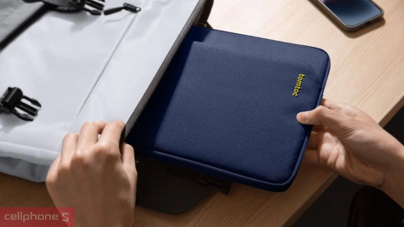 Túi chống sốc Tomtoc Slim Macbook/Ultrabook 15 A18E3B2 - Sắp xếp mọi thứ gọn gàng