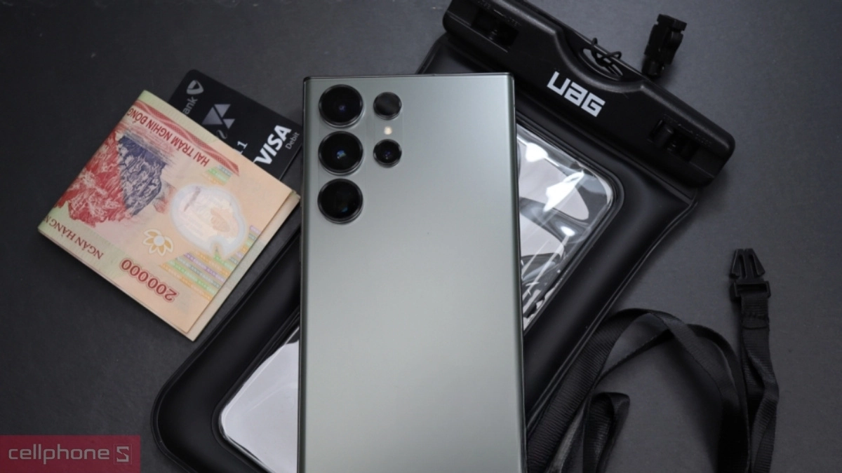 Túi chống nước UAG