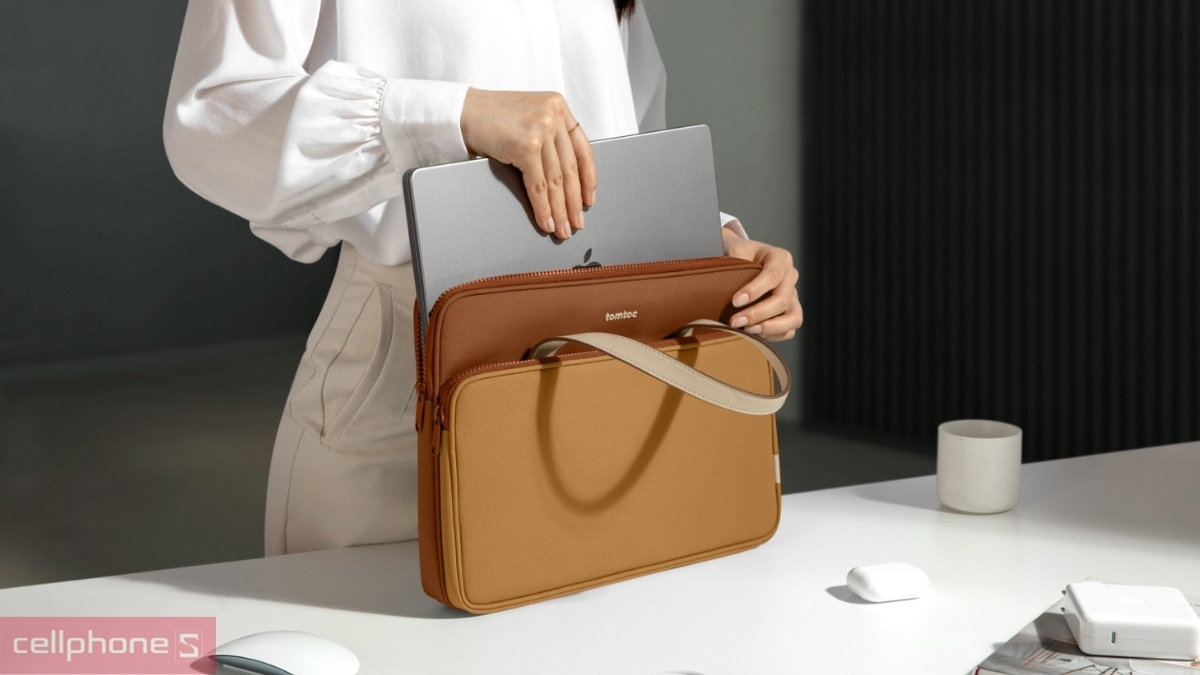 Chất liệu túi xách chống sốc Tomtoc Briefcase Premium 14 Inch USA