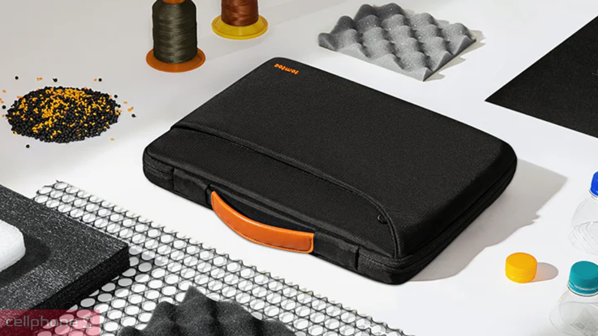 Công nghệ túi xách chống sốc TOMTOC DEFENDER A22 BRIEFCASE 13 inch USA