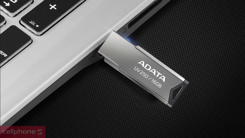 Khả năng tương thích của USB 2.0 ADATA UV250 16GB