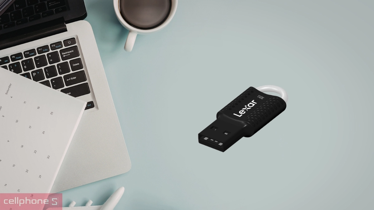 Khả năng kết nối USB 2.0 Lexar 32GB JumpDrive V40 Flash Drive
