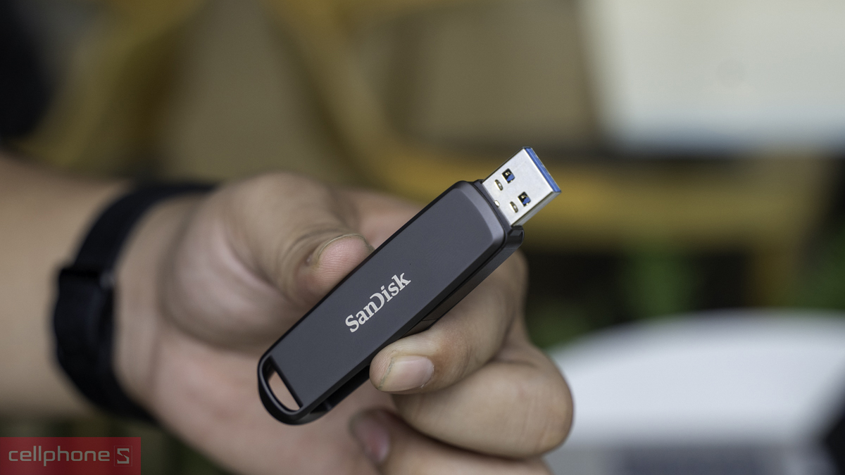 USB SanDisk cắm là sử dụng ngay với tốc độ truyền dữ liệu ổn định
