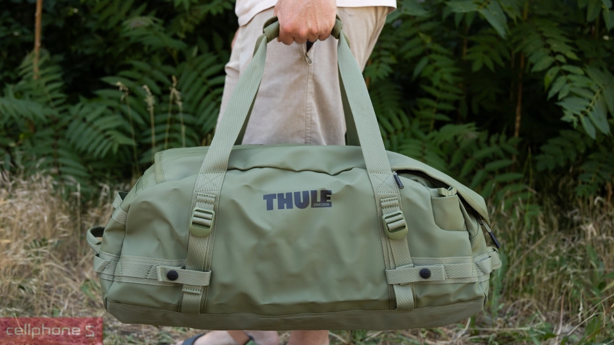 Không gian túi hành lý Thule Chasm Recycled Duffel 40L