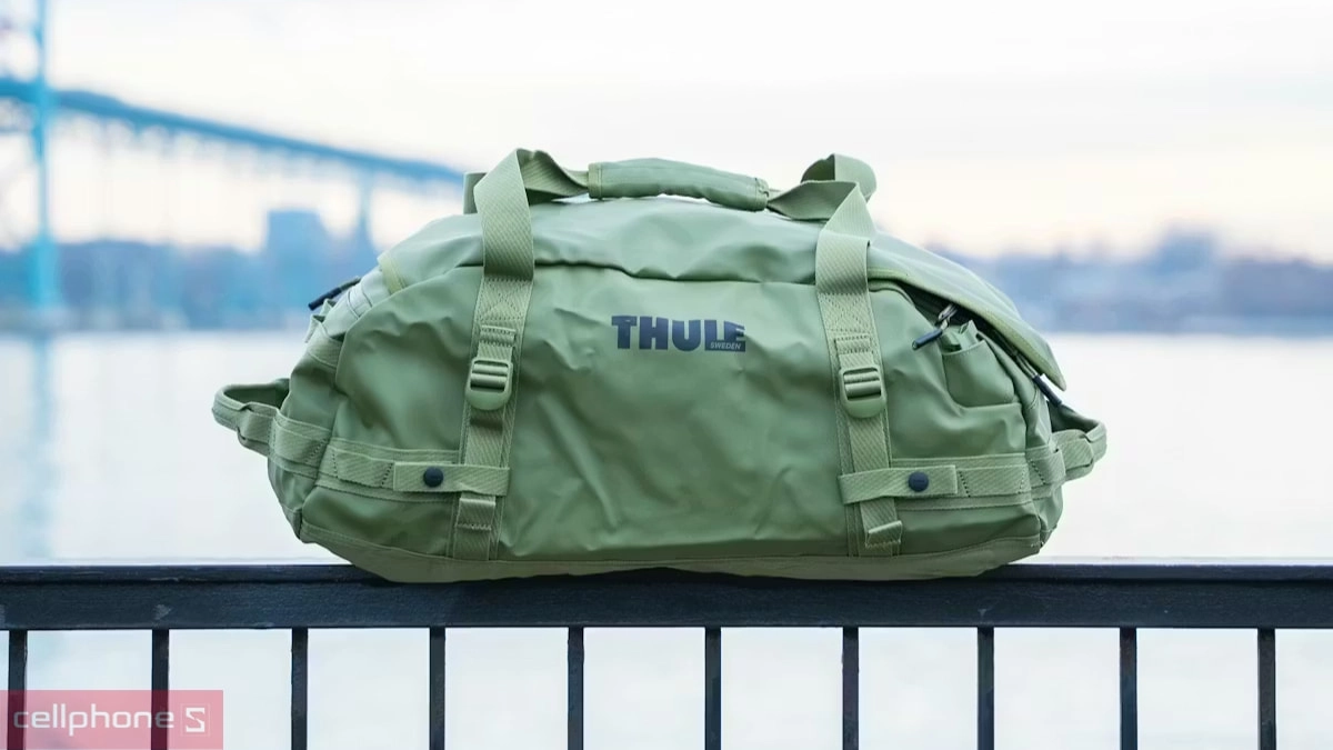 Chất liệu túi hành lý Thule Chasm Recycled Duffel 40L