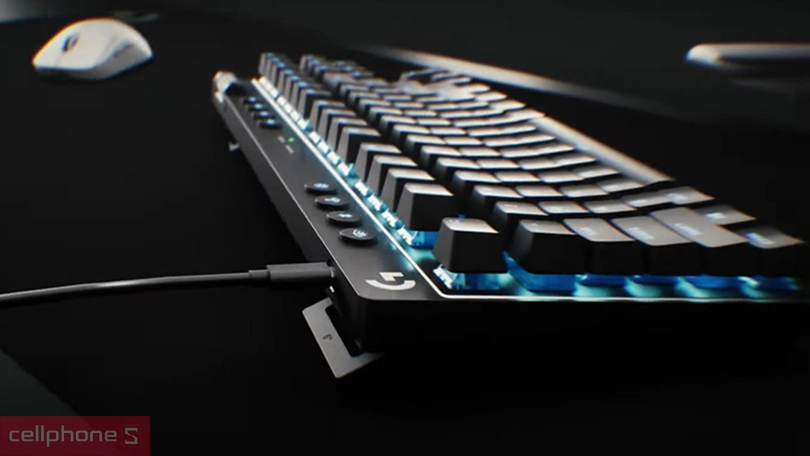 Bàn phím gaming Logitech Pro X TKL Lightspeed