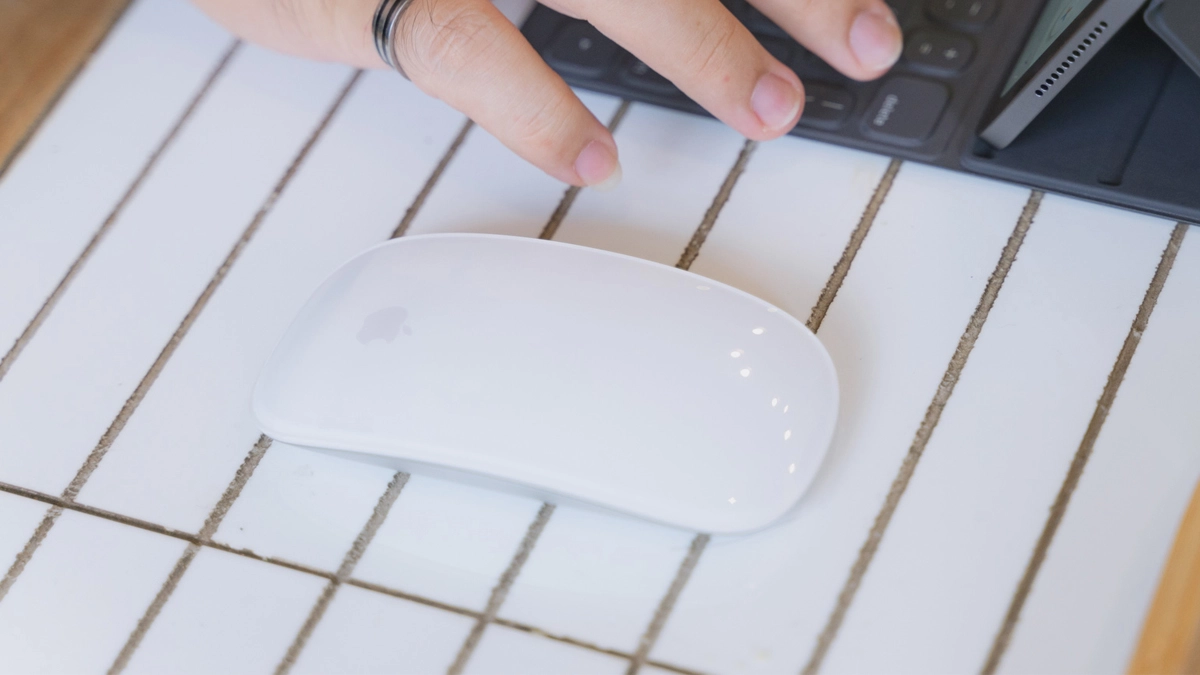 Giá chuột Macbook (Apple Magic Mouse) bao nhiêu