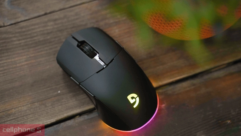 Thiết kế chuột Fuhlen D90s