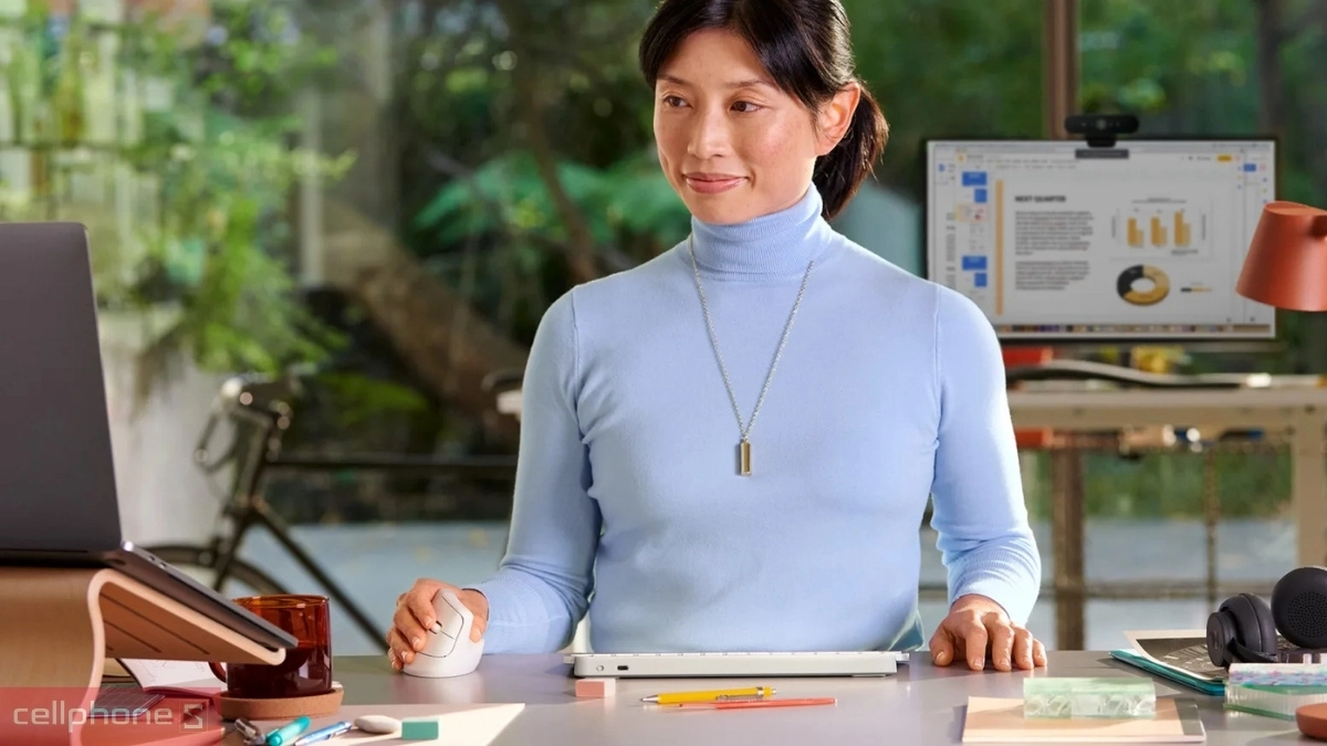 Cảm biến quang học chuột không dây công thái học Logitech Lift Vertical