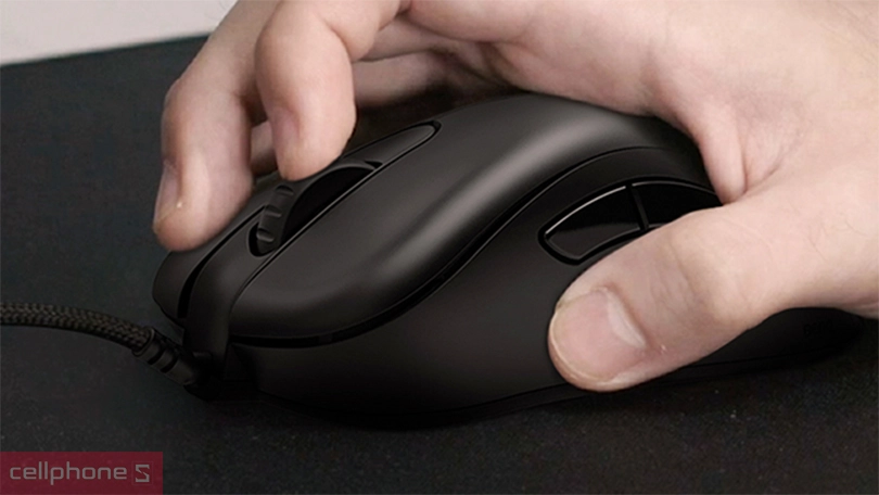 Thiết kế chuột Zowie EC2