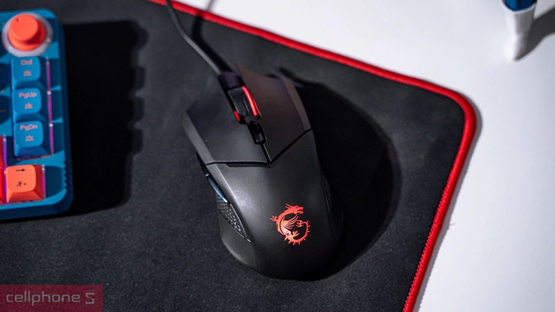 Chuột Gaming Có Dây MSI Clutch GM08 - Mạnh mẽ, thời thượng