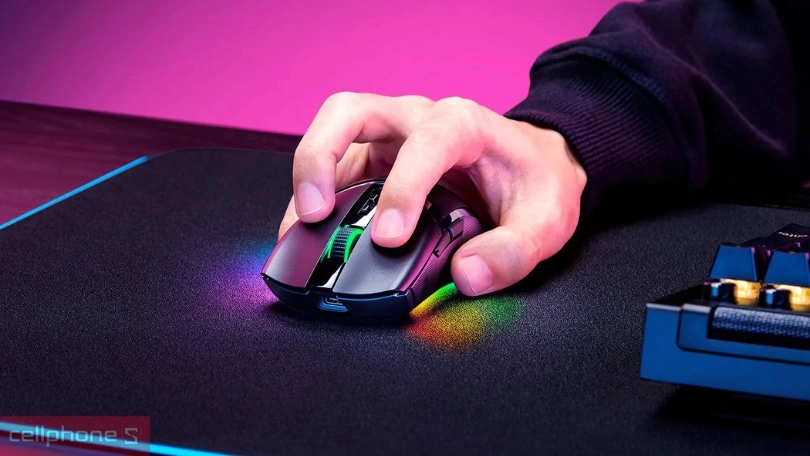Thông số DPI và độ nhạy điều khiển của chuột gaming không dây Razer Cobra Pro RZ01 04660100 R3A1