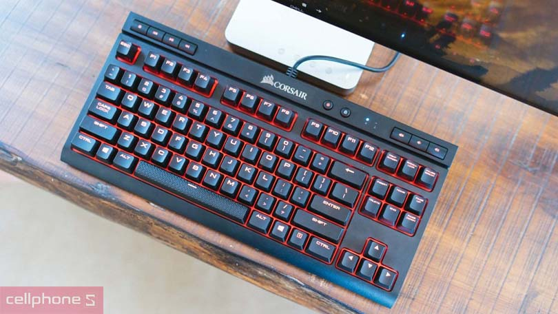 Corsair đang kinh doanh những sản phẩm nào? Liệu có đáng mua không?