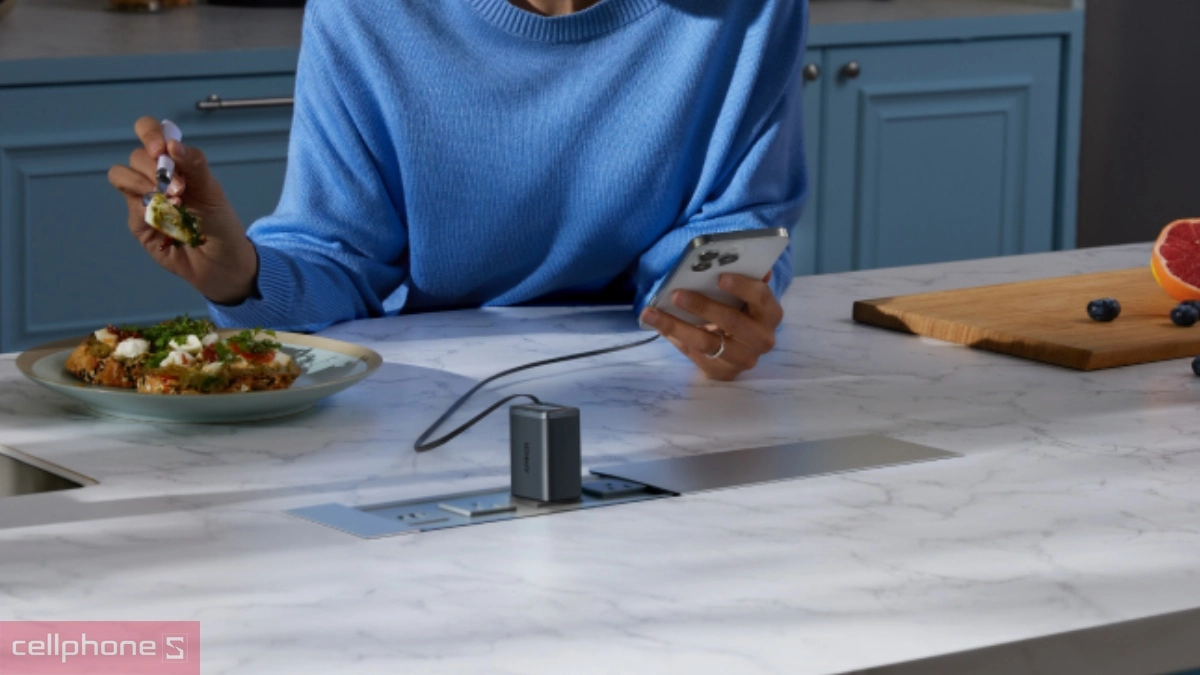 Công suât củ sạc Anker Nano 1C 35W tích hợp cáp Type-C rút gọn A2658