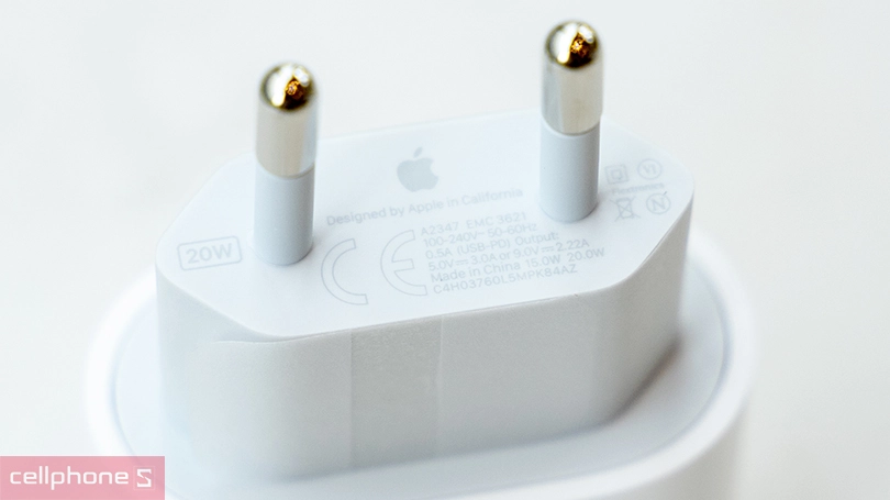 Sạc nhanh Apple iPhone 20W Type-C PD MHJE3ZA chính hãng tiết kiệm tối đa thời gian sạc điện thoại