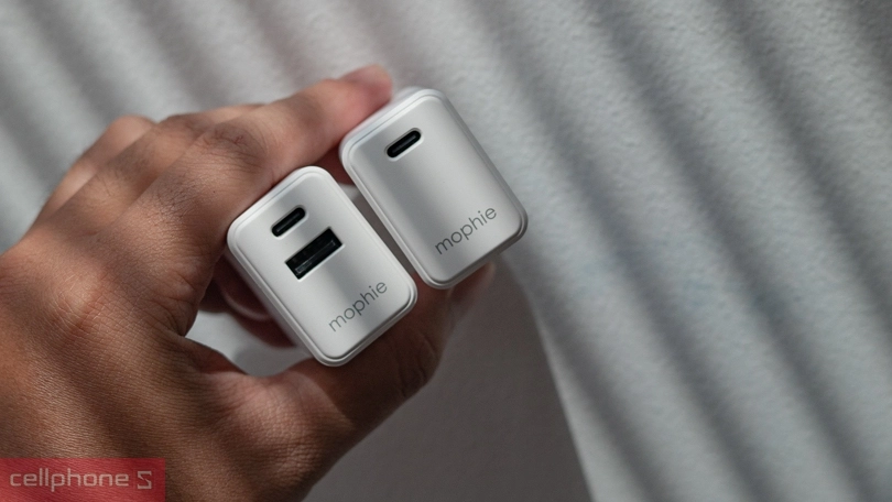 Củ, cáp sạc Mophie giá bao nhiêu