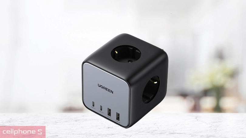 Ổ cắm điện đa năng Ugreen C268 - Tốc độ cao, an toàn điện