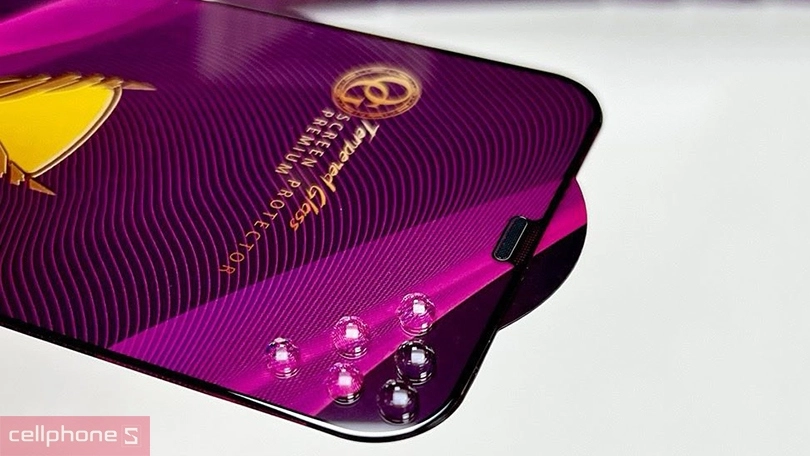 Kính cường lực iPhone 15 Pro Max Kasr - Bảo vệ tối ưu trước mọi tác động va chạm