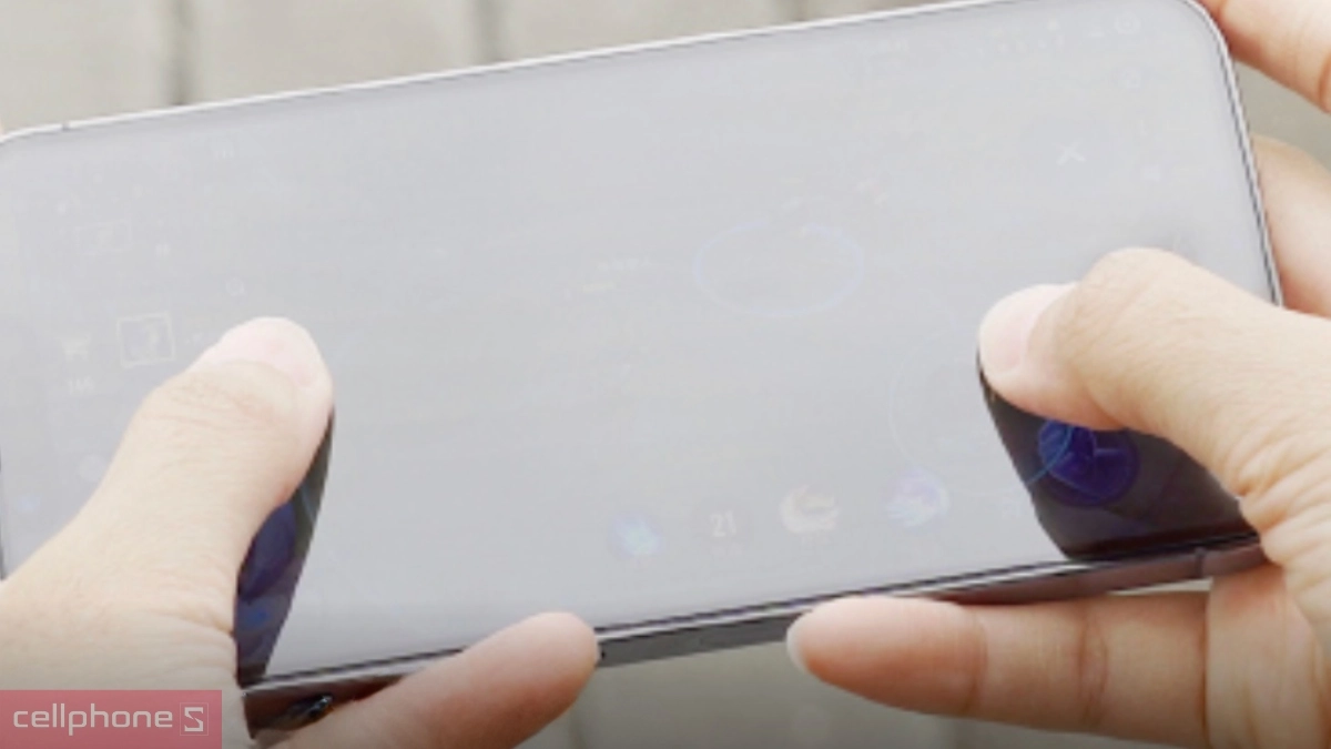 Lớp phủ nano hạn chế trầy xước kính cường lực iPhone 17 Pro Hoda chống nhìn trộm Full